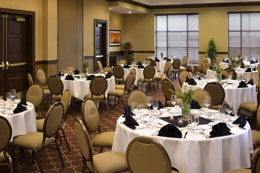 Sheraton St Paul Woodbury Hotel Esterno foto